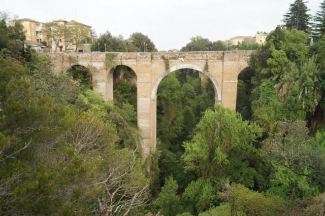 Bed and Breakfast Charme Civita Castellana Exterior foto